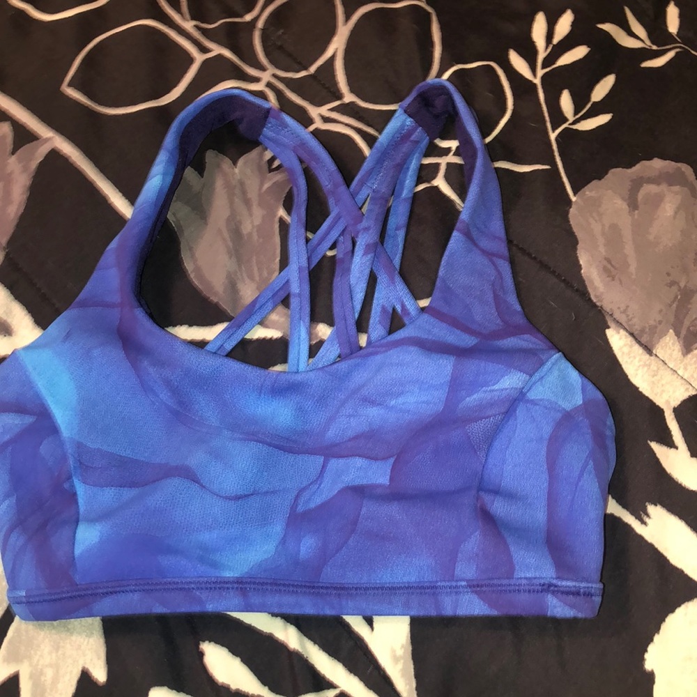 Lululemon sport bra